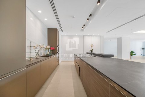 Appartamento in vendita a Palm Jumeirah, Dubai, EAU 3 camere da letto, 896 mq. № 592491 - foto 13