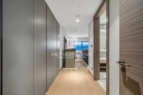 Appartamento in vendita a Palm Jumeirah, Dubai, EAU 3 camere da letto, 896 mq. № 592491 - foto 24