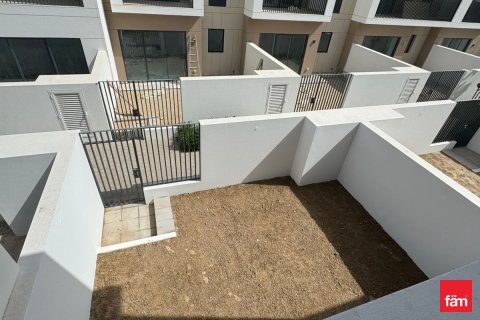 Villa til leje i Dubai, UAE 3 soveværelser, 144.8 kvm № 692877 - foto 9