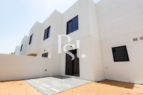 Rumah bandar di Yas Island, Abu Dhabi, UAE 2 bilik tidur, 124 meter persegi № 716181
