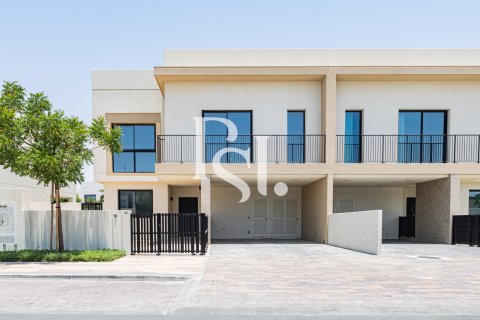 Villa para venda em Yas Island, Abu Dhabi, EAU 4 quartos, 609 m2 № 716179 - foto 1