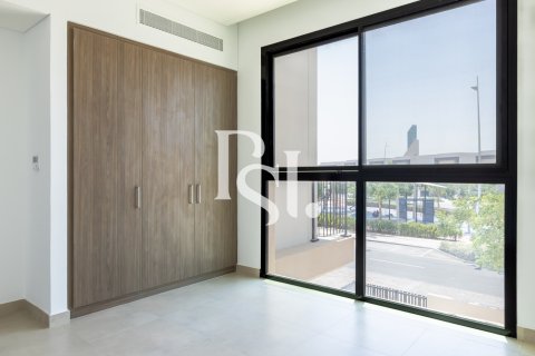 Villa para venda em Yas Island, Abu Dhabi, EAU 4 quartos, 609 m2 № 716179 - foto 4