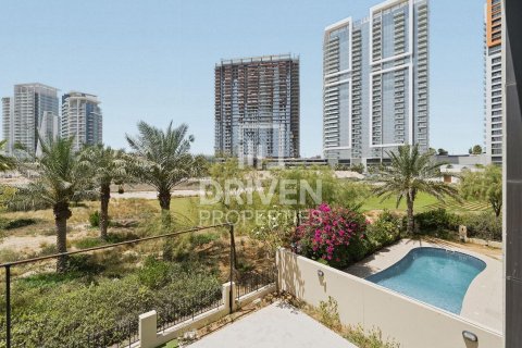 Villa te huur in DAMAC Hills (Akoya by DAMAC), Dubai, VAE 5 slaapkamers, 660.08 vr.m., nr 768435 - foto 19
