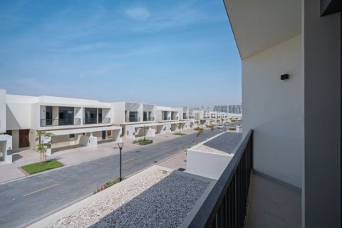 فيلا للبيع في Town Square، دبي، الإمارات العربية المتحدة 3 غرفة نوم ، 177 متر مربع ، رقم 712528 - صورة 12