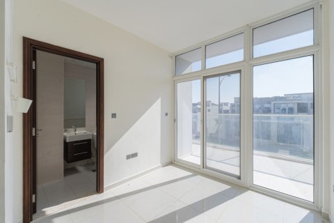 Villa in DAMAC Hills (Akoya by DAMAC), Dubai, UAE 3 bedrooms, 225 sq.m. № 695483 - photo 7