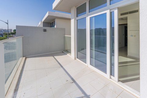 Villa in DAMAC Hills (Akoya by DAMAC), Dubai, UAE 3 bedrooms, 225 sq.m. № 695483 - photo 14