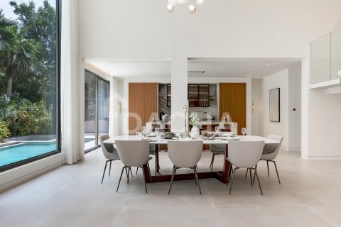 Villa à vendre à Jumeirah Islands, Dubai, EAU 5 chambres, 571 m2 № 755059 - photo 3