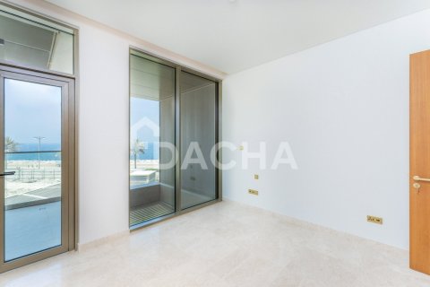 Apartment in Palm Jumeirah, Dubai, UAE 3 bedrooms, 188 sq.m. № 706905 - photo 13