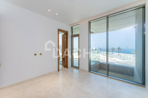 Apartment in Palm Jumeirah, Dubai, UAE 3 bedrooms, 188 sq.m. № 706905 - photo 12