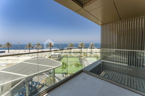 Apartment in Palm Jumeirah, Dubai, UAE 3 bedrooms, 188 sq.m. № 706905 - photo 2