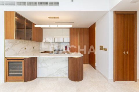 Apartment in Palm Jumeirah, Dubai, UAE 3 bedrooms, 188 sq.m. № 706905 - photo 20