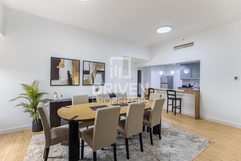 Apartament de închiriat în Jumeirah Beach Residence, Dubai, EAU 4 dormitoare, 263 mp.  №684098 - poză 4