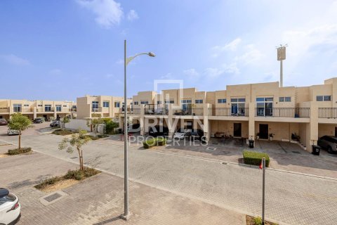 Townhouse in DAMAC Hills (Akoya by DAMAC), Dubai, UAE 3 bedrooms, 217 sq.m. № 684080 - photo 17