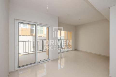 Townhouse in DAMAC Hills (Akoya by DAMAC), Dubai, UAE 3 bedrooms, 217 sq.m. № 684080 - photo 4