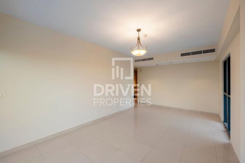 Apartment til leje i Deira, Dubai, UAE 3 soveværelser, 164 kvm № 655137 - foto 3