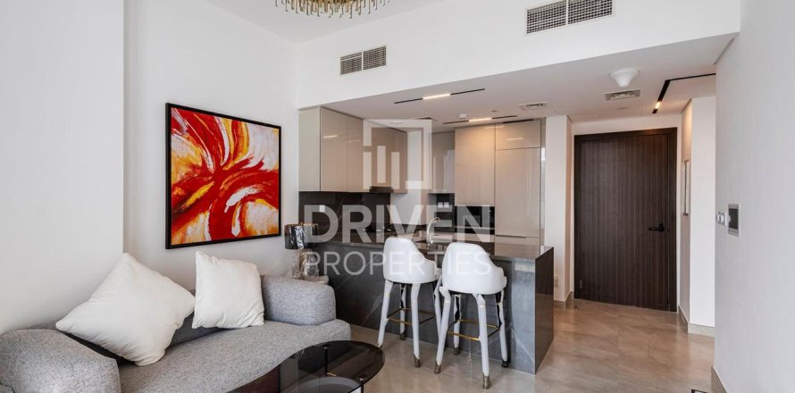 Business Bay、Dubai、UAEにあるマンション 1ベッドルーム、63 m2 No655134