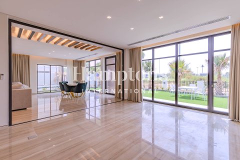 Villa sa DAMAC Hills (Akoya by DAMAC), Dubai, UAE 5 silid-tulugan, 575.99860000 sq.m. № 651538 - larawan 19