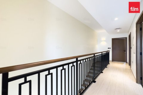 Вилла Дубай, БАӘ-да 4 жатын бөлмелер, 144 м² № 701428 - фото 19