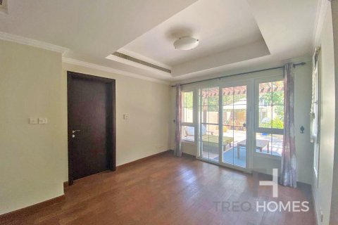 Vilë në Arabian Ranches, Dubai, Emiratet e Bashkuara Arabe 3 dhoma gjumi, 329 m2. № 586669 - Foto 5
