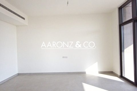 Villa itt: Al Furjan, Dubai, EAE, 4 hálószoba, 384.2 m², azonosító: 670657 - fénykép 3