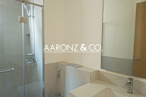 Villa itt: Al Furjan, Dubai, EAE, 4 hálószoba, 384.2 m², azonosító: 670657 - fénykép 11