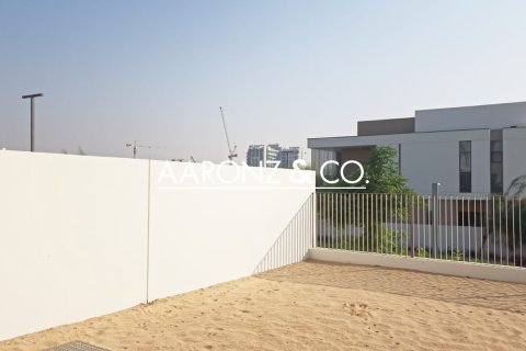 Villa itt: Al Furjan, Dubai, EAE, 4 hálószoba, 384.2 m², azonosító: 670657 - fénykép 16