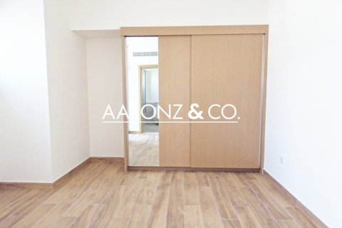 Villa itt: Al Furjan, Dubai, EAE, 4 hálószoba, 384.2 m², azonosító: 670657 - fénykép 4