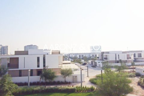 Villa itt: Al Furjan, Dubai, EAE, 4 hálószoba, 384.2 m², azonosító: 670657 - fénykép 19
