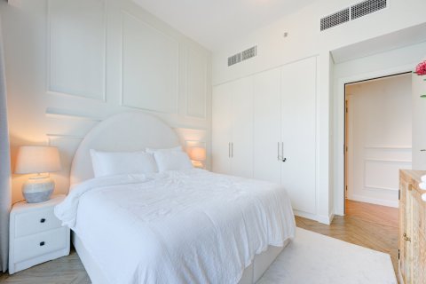 Apartament na sprzedaż w Dubai, ZEA 2 sypialnie, 105 mkw., nr 696091 - zdjęcie 9