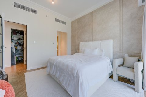 Apartament na sprzedaż w Dubai, ZEA 2 sypialnie, 105 mkw., nr 696091 - zdjęcie 11