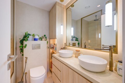 Apartament na sprzedaż w Dubai, ZEA 2 sypialnie, 105 mkw., nr 696091 - zdjęcie 12