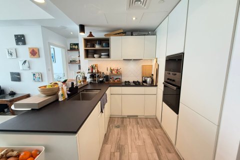 شقة للبيع في دائرة قرية جميرا، دبي، الإمارات العربية المتحدة 2 غرفة نوم ، 114 متر مربع ، رقم 696087 - صورة 3