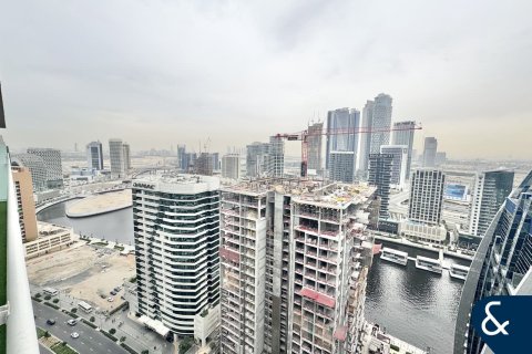 Apartemen di VERA RESIDENCES di Business Bay, Dubai, UEA 2 kamar tidur, 83 m2 nomor 698396 - foto 15