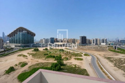 Apartmen di Al Jaddaf, Dubai, UAE 1 bilik tidur, 71.07 meter persegi № 762415 - foto 14