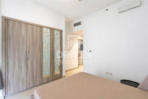 Apartmen di Al Jaddaf, Dubai, UAE 1 bilik tidur, 71.07 meter persegi № 762415 - foto 9