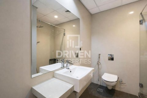 Apartmen di Al Jaddaf, Dubai, UAE 1 bilik tidur, 71.07 meter persegi № 762415 - foto 10