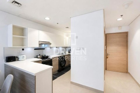 Apartmen di Al Jaddaf, Dubai, UAE 1 bilik tidur, 71.07 meter persegi № 762415 - foto 6
