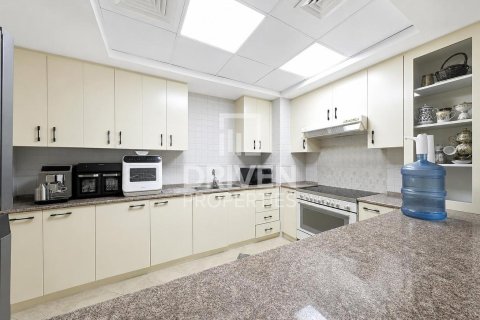 Byt v Motor City, Dubai, SAE 2 ložnice, 126.16 m² Č.: 762708 - fotografie 15