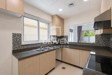 Villa in affitto a Dubai Land, Dubai, EAU 3 camere da letto, 324.97 mq. № 762712 - foto 21