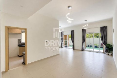Villa in affitto a Dubai Land, Dubai, EAU 3 camere da letto, 324.97 mq. № 762712 - foto 8