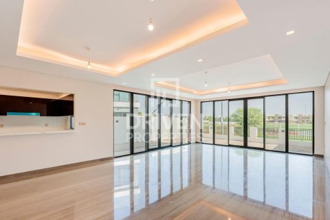 Stadthaus zur Miete in DAMAC Hills (Akoya by DAMAC), Dubai, VAE 6 Schlafzimmer, 291.07 m2 Nr. 746445 - Foto 5