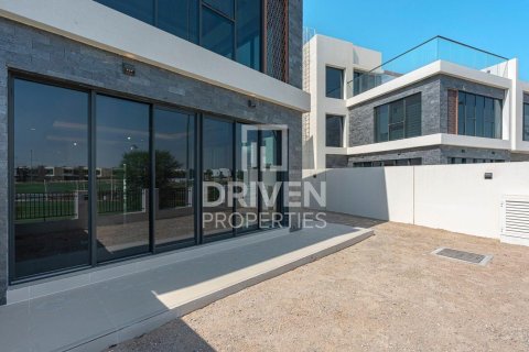 Stadthaus zur Miete in DAMAC Hills (Akoya by DAMAC), Dubai, VAE 6 Schlafzimmer, 291.07 m2 Nr. 746445 - Foto 26
