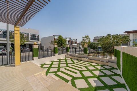 Al Furjan, Dubai, संयुक्त अरब अमीरात में टाउनहाउस, 3 बेडरूम, 181.72 वर्ग मीटर, संख्या 748941 - फ़ोटो 17