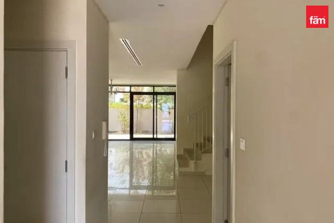 Üürile anda ridamaja asukohaga Dubai, AÜE: 4 magamistoaga, 361.2 m² Nr 753286 - pilt 11