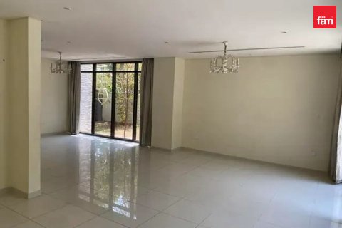 Üürile anda ridamaja asukohaga Dubai, AÜE: 4 magamistoaga, 361.2 m² Nr 753286 - pilt 9