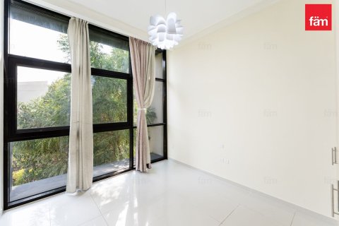 Kuća u nizu u gradu Dubai, UAE 4 spavaće sobe, 361.2 m2 Br. 753286 - Slika 4