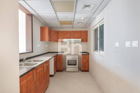 Apartment sa Jumeirah Lake Towers, Dubai, UAE 1 silid-tulugan, 76 sq.m. № 730579 - larawan 3