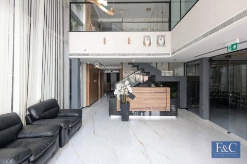 Kontor asukohaga Business Bay, Dubai, AÜE: 297 m² Nr 704696