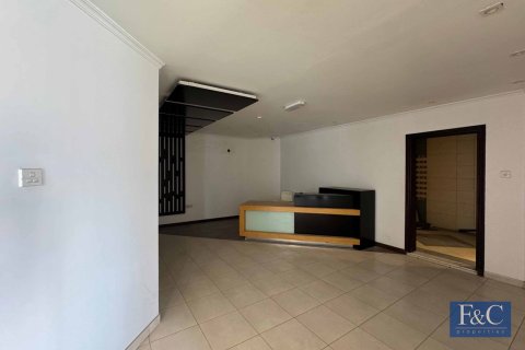 Al Quoz, Dubai, संयुक्त अरब अमीरात में गोदाम, 557 वर्ग मीटर, संख्या 704698 - फ़ोटो 3