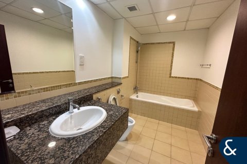 Appartement te koop in Jumeirah Beach Residence, Dubai, VAE 3 slaapkamers, 171 vr.m., nr 666224 - foto 13